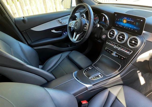 Mercedes-Benz GLC cena 164900 przebieg: 21900, rok produkcji 2020 z Warszawa małe 379